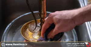 روش_های-تمیز-کردن-و-براق-کردن-ظروف-برنجی